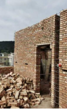 滇源街道综合执法中队对2023年农村宅基地原址翻建超出面积户进行拆除整改(1)(1)125 滇源街道综合执法中队对2023年农村宅基地原址翻建超出面积户进行拆除整改(1)(1)125