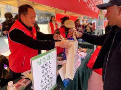 信息专报：普法“三子”齐落 赋能促乡村振兴（区司法局）410