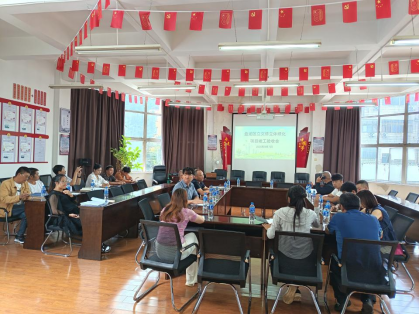 桥“披”绿装焕新颜——盘龙区立交桥桥墩绿化工程圆满验收(1)135